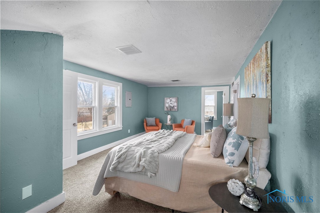 5805 Fryer Avenue, Toledo, Ohio image 16