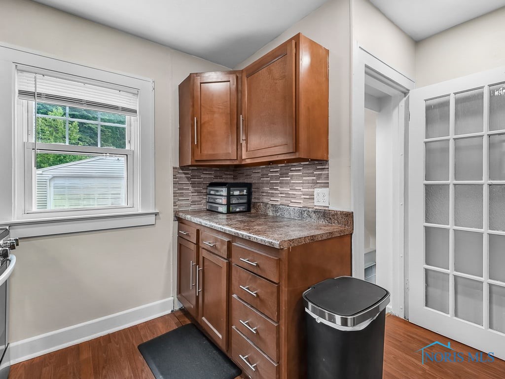2238 Oak Grove Place, Toledo, Ohio image 16