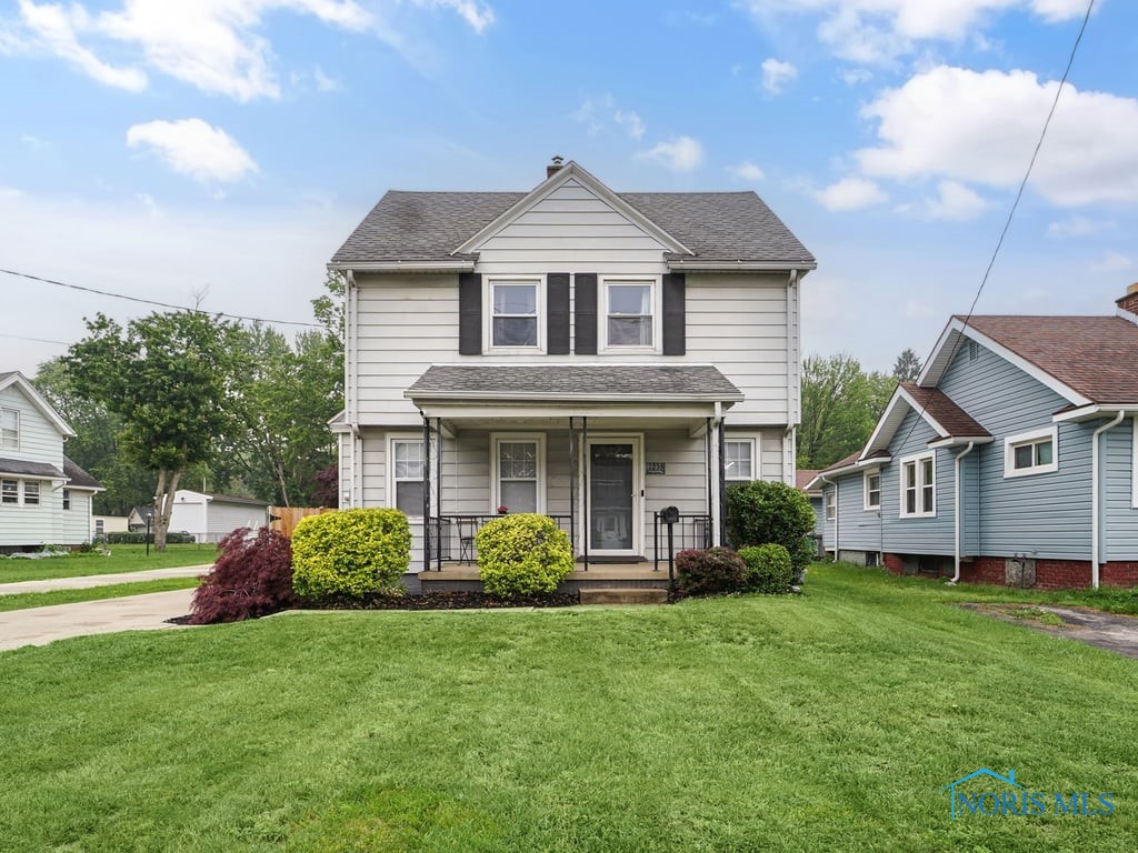 2238 Oak Grove Place, Toledo, Ohio image 1