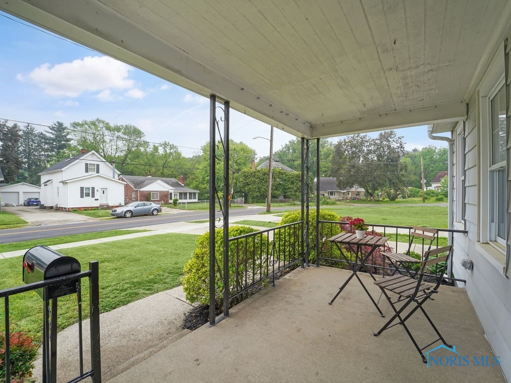 2238 Oak Grove Place, Toledo, Ohio image 37
