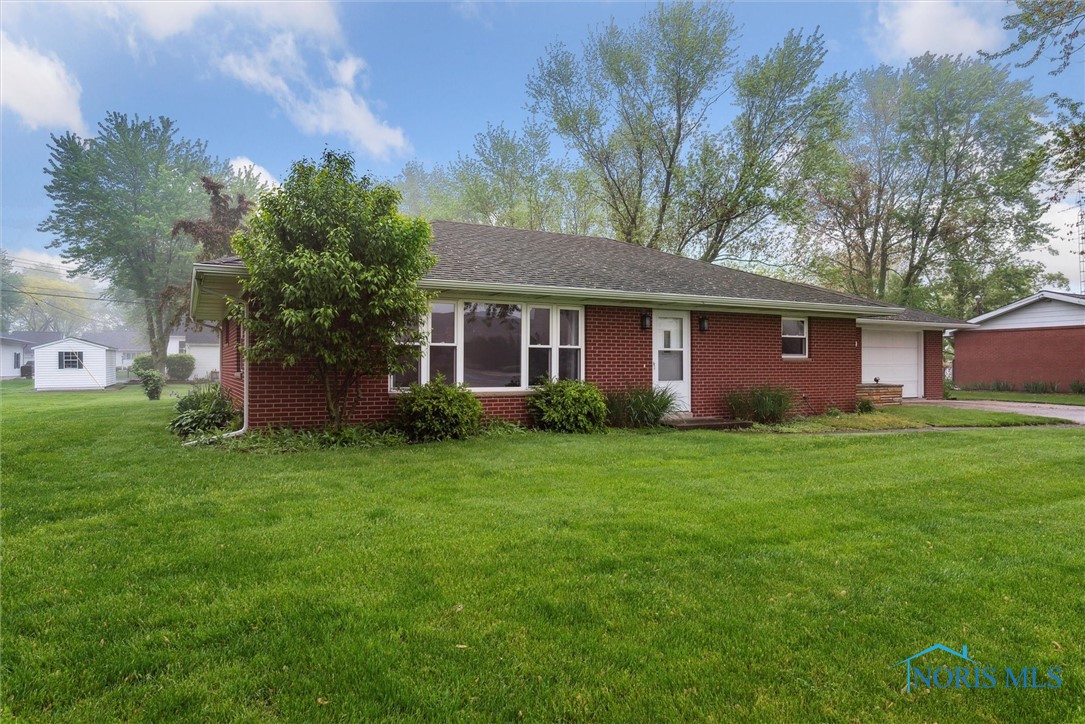 1208 Lindau Street, Archbold, Ohio image 2