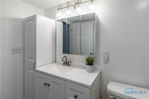 Tiny photo for 4840 Elm Place, Toledo, OH 43613 (MLS # 6136246)