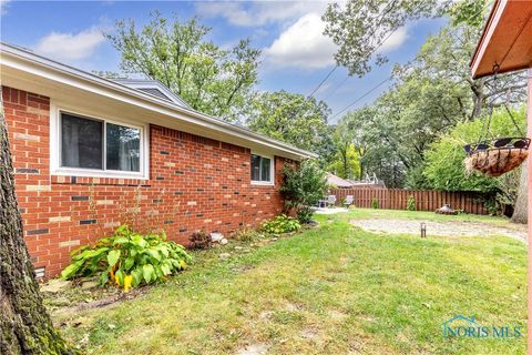 Tiny photo for 4840 Elm Place, Toledo, OH 43613 (MLS # 6136246)