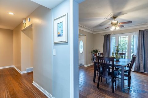 Tiny photo for 4840 Elm Place, Toledo, OH 43613 (MLS # 6136246)