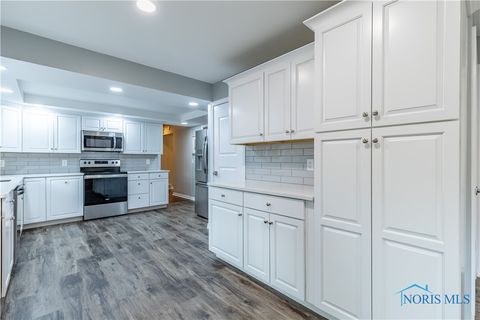 Tiny photo for 4840 Elm Place, Toledo, OH 43613 (MLS # 6136246)