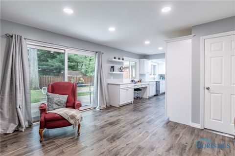 Tiny photo for 4840 Elm Place, Toledo, OH 43613 (MLS # 6136246)