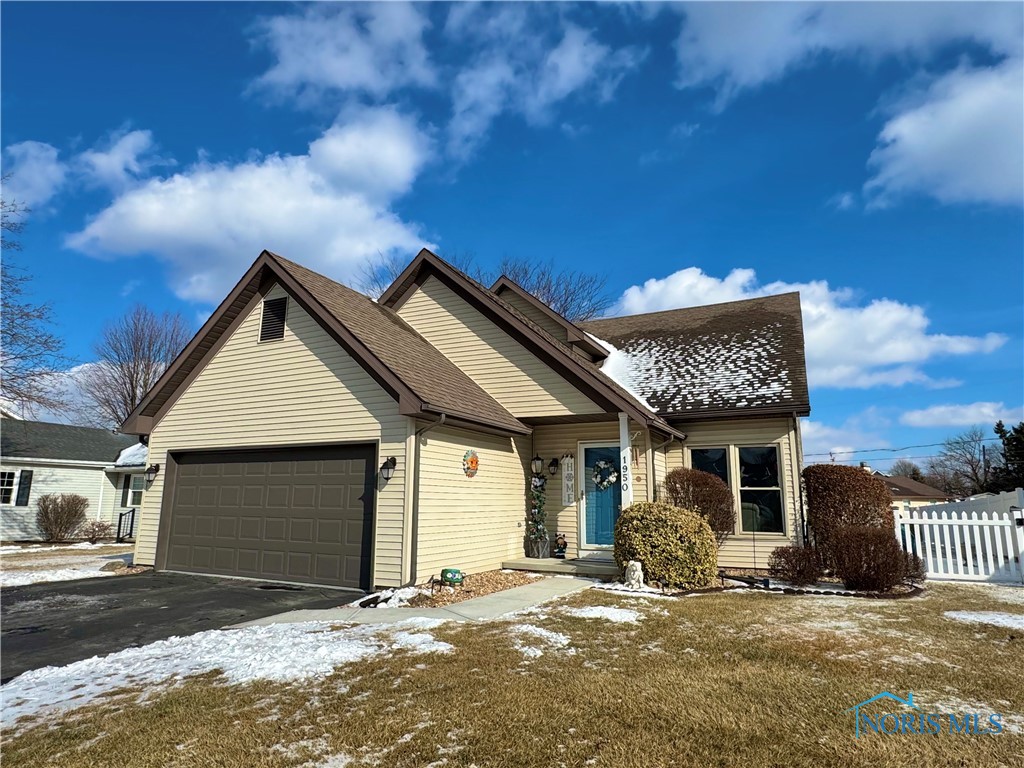 1950 Carvelle Drive, Northwood, Ohio image 3