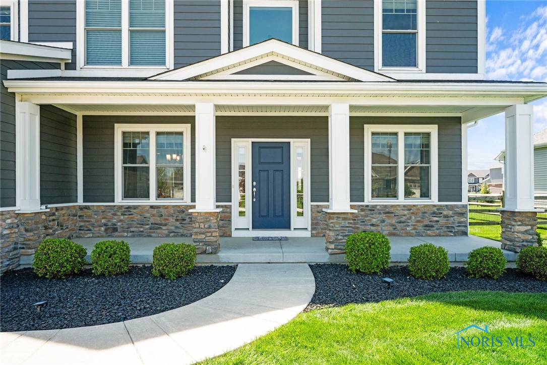 9575 Newbury Lane, Whitehouse, Ohio image 3