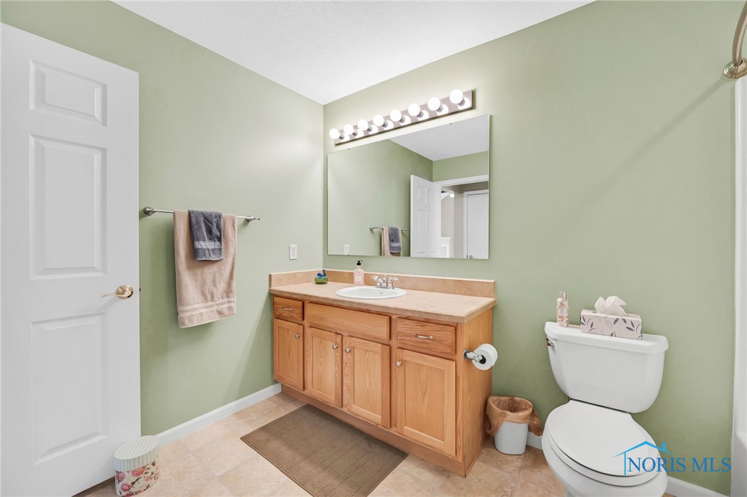 7719 E Watermark Drive #U14-77, Findlay, Ohio image 24