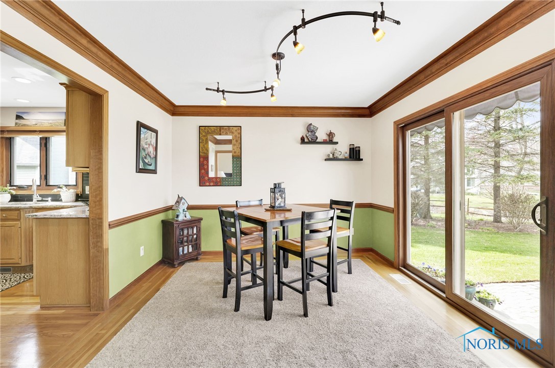 334 Hidden Lake Drive, Holland, Ohio image 15