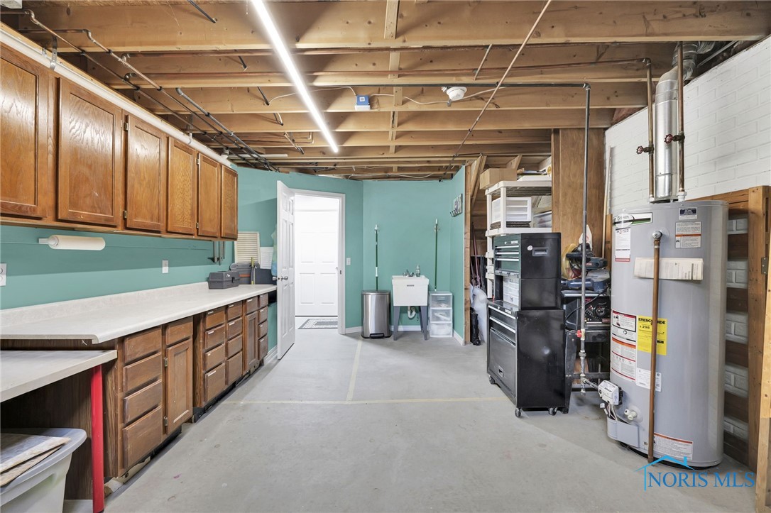 334 Hidden Lake Drive, Holland, Ohio image 30