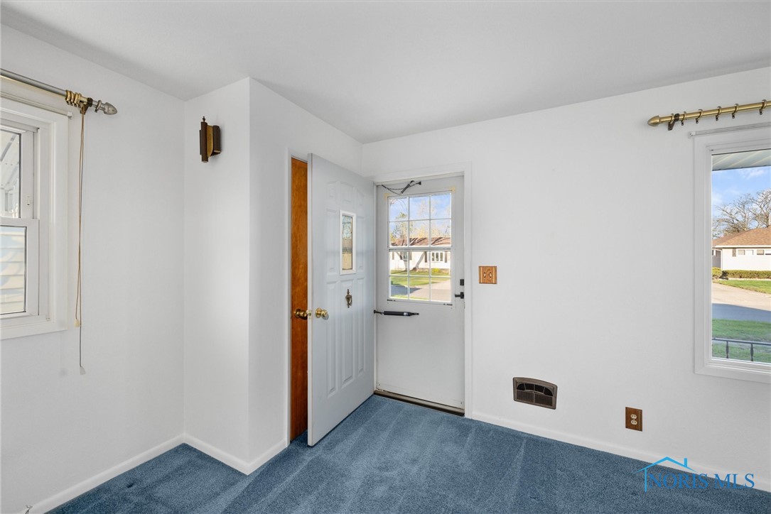 5148 Fern Drive, Toledo, Ohio image 6