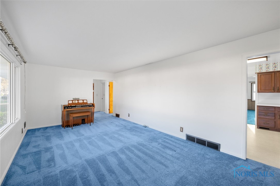 5148 Fern Drive, Toledo, Ohio image 8