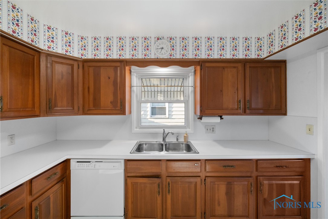 5148 Fern Drive, Toledo, Ohio image 18