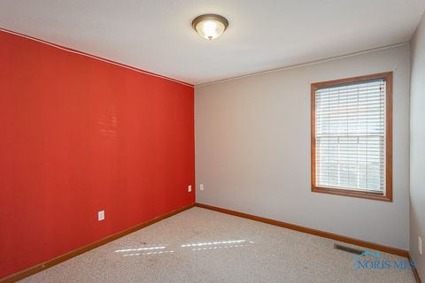 Tiny photo for 810 Lelanford Circle, Bowling Green, OH 43402 (MLS # 6136249)
