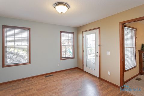 Tiny photo for 810 Lelanford Circle, Bowling Green, OH 43402 (MLS # 6136249)
