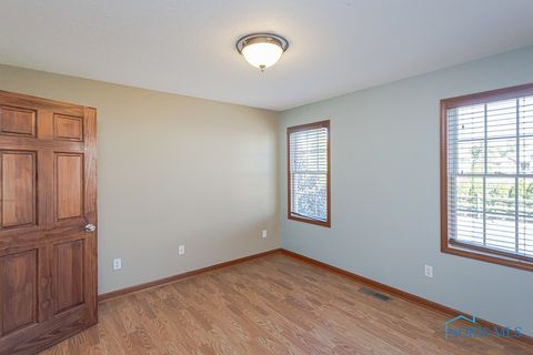 Tiny photo for 810 Lelanford Circle, Bowling Green, OH 43402 (MLS # 6136249)