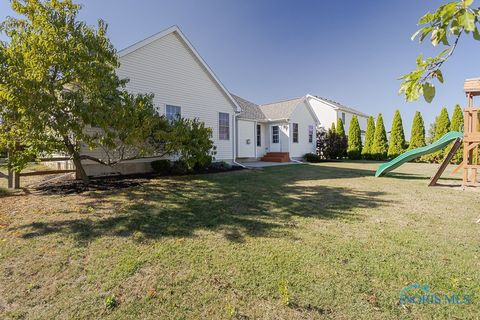 Tiny photo for 810 Lelanford Circle, Bowling Green, OH 43402 (MLS # 6136249)