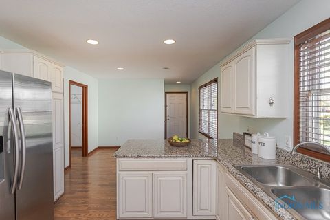 Tiny photo for 810 Lelanford Circle, Bowling Green, OH 43402 (MLS # 6136249)