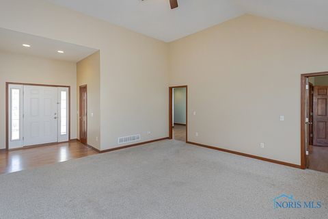 Tiny photo for 810 Lelanford Circle, Bowling Green, OH 43402 (MLS # 6136249)