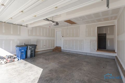 Tiny photo for 810 Lelanford Circle, Bowling Green, OH 43402 (MLS # 6136249)