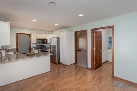 Tiny photo for 810 Lelanford Circle, Bowling Green, OH 43402 (MLS # 6136249)