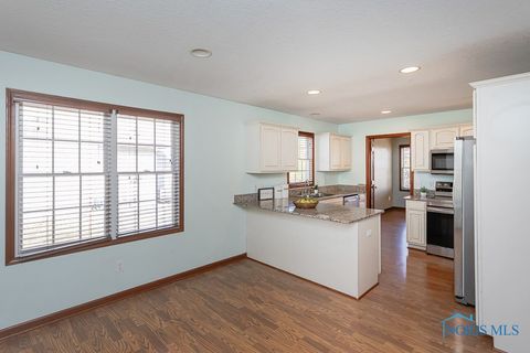 Tiny photo for 810 Lelanford Circle, Bowling Green, OH 43402 (MLS # 6136249)