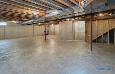 Tiny photo for 810 Lelanford Circle, Bowling Green, OH 43402 (MLS # 6136249)