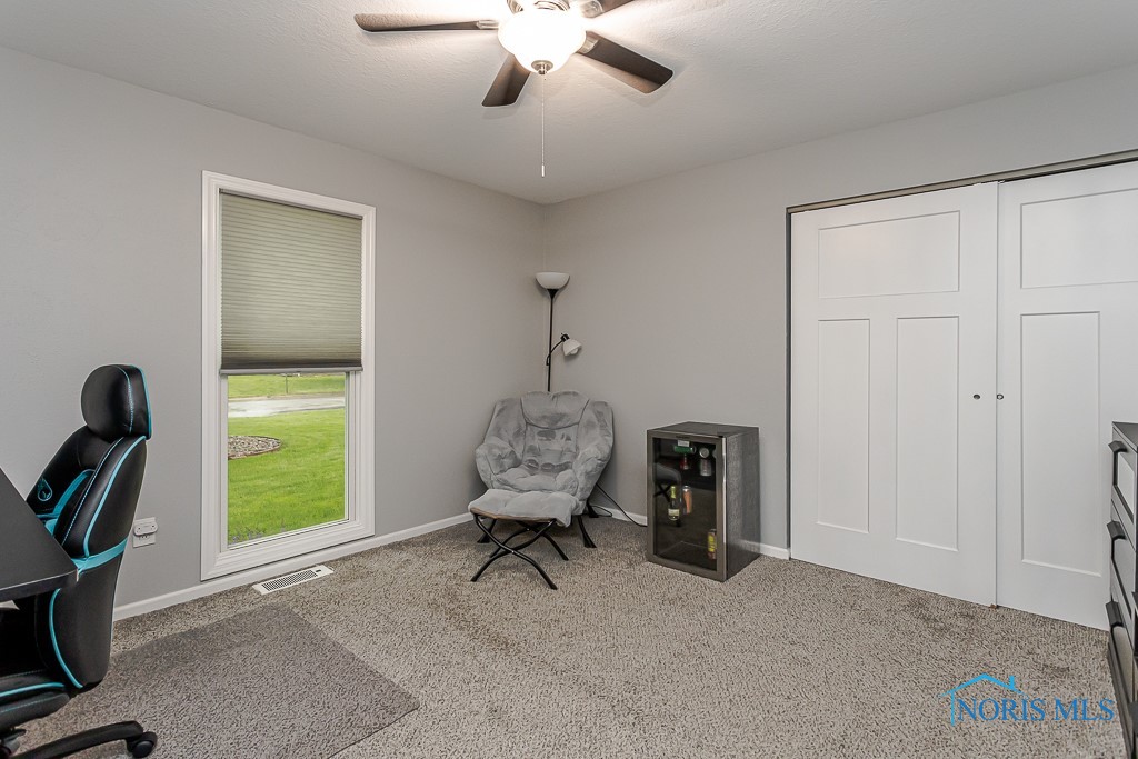 510 N Wintergarden Road, Bowling Green, Ohio image 20