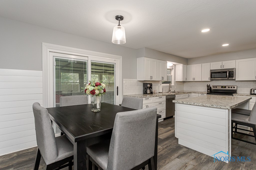 510 N Wintergarden Road, Bowling Green, Ohio image 14
