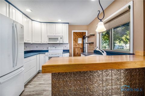 Tiny photo for 6053 Gregory Drive, Sylvania, OH 43560 (MLS # 6136949)