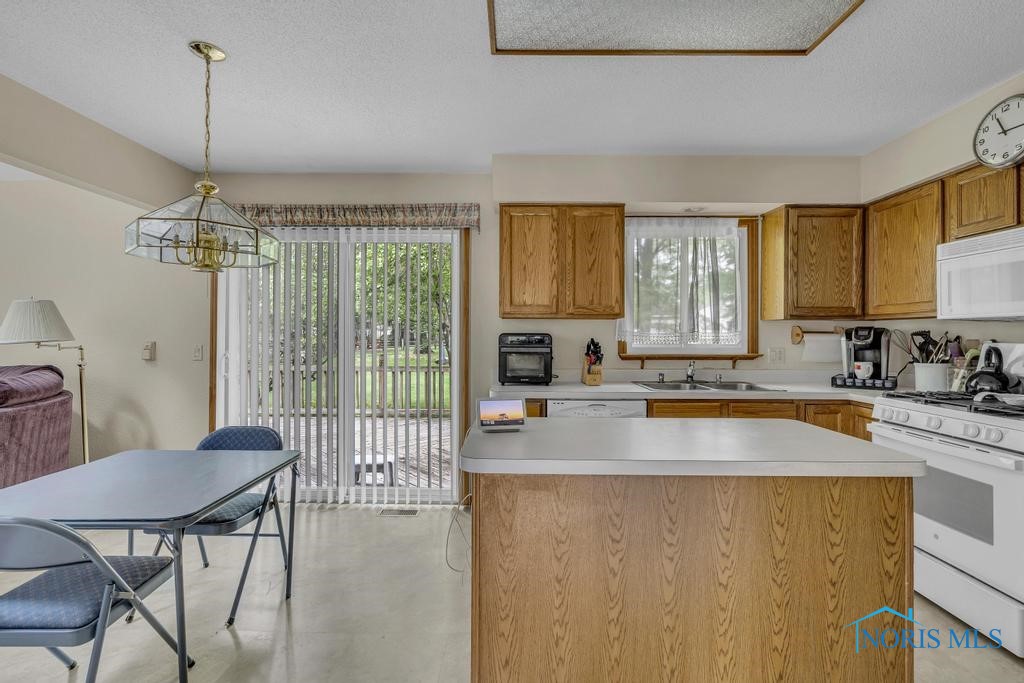 3739 Wild Pheasant Lane, Sylvania, Ohio image 14