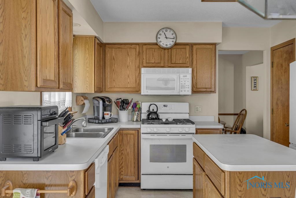 3739 Wild Pheasant Lane, Sylvania, Ohio image 16