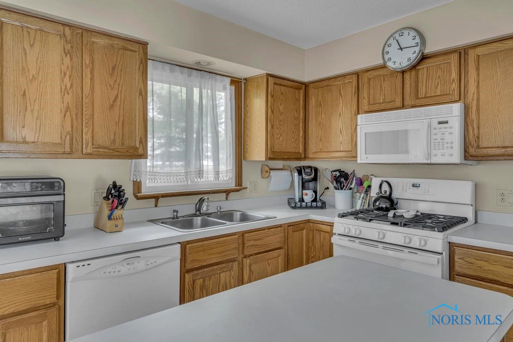 3739 Wild Pheasant Lane, Sylvania, Ohio image 15