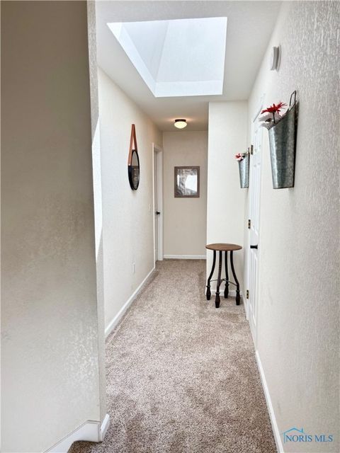 Tiny photo for 1126 Heritage Lane, Oregon, OH 43616 (MLS # 6136638)