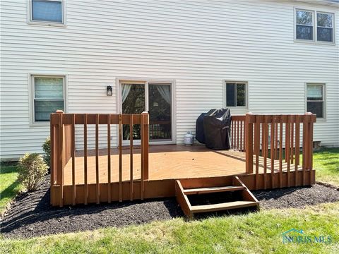 Tiny photo for 1126 Heritage Lane, Oregon, OH 43616 (MLS # 6136638)