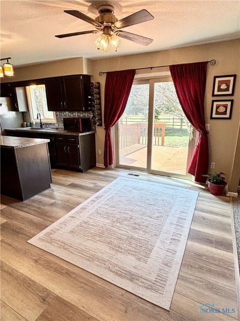 Tiny photo for 1126 Heritage Lane, Oregon, OH 43616 (MLS # 6136638)