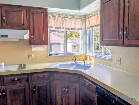 Tiny photo for 5559 Sunnyside Drive, Toledo, OH 43612 (MLS # 6136666)