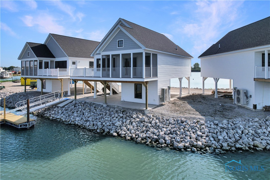 545 W Lakeshore Drive 9