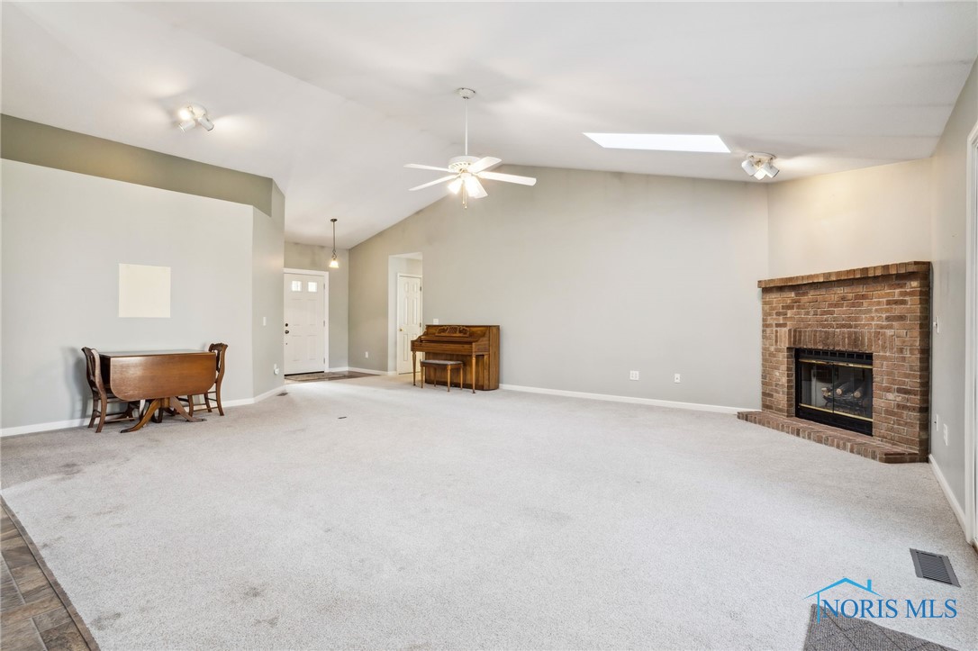 209 E Sawmill Road, Findlay, Ohio image 8