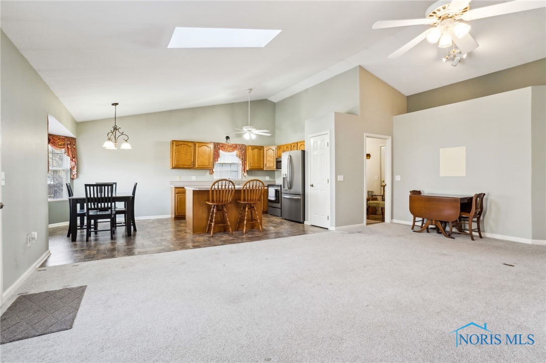 209 E Sawmill Road, Findlay, Ohio image 7