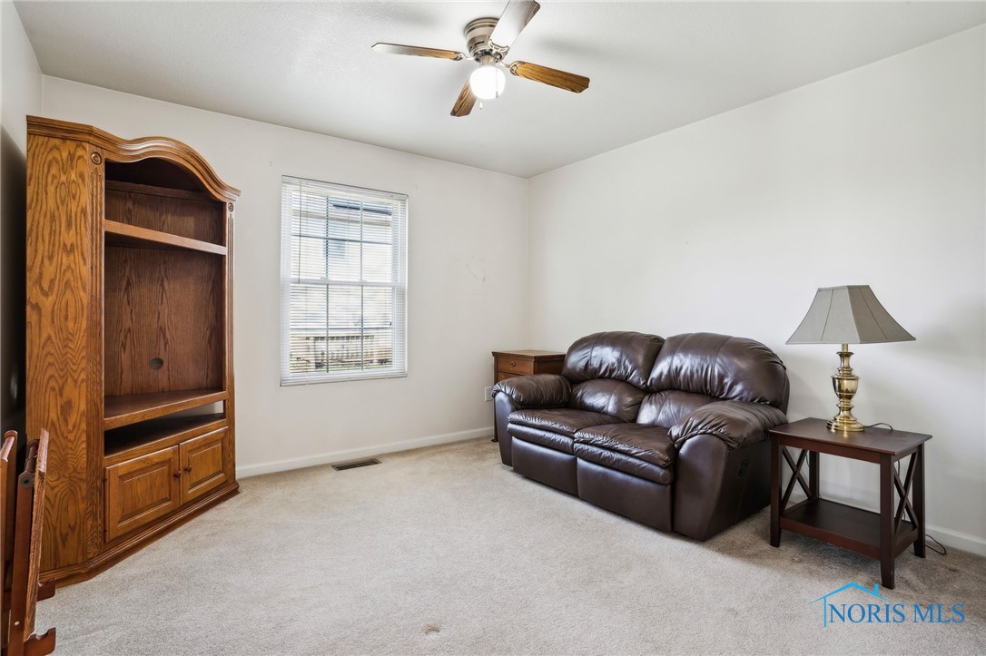 209 E Sawmill Road, Findlay, Ohio image 28