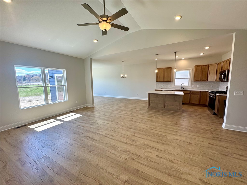 5042 Noah Lane, Oregon, Ohio image 8