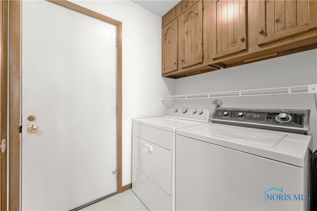 4347 Pacquin Lane, Toledo, Ohio image 12