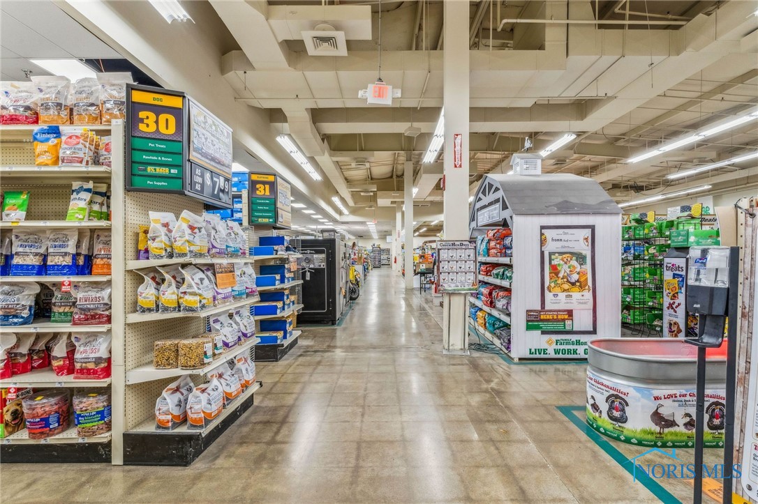 Findlay, Ohio 45840, United States, ,Commercial,Active,151400