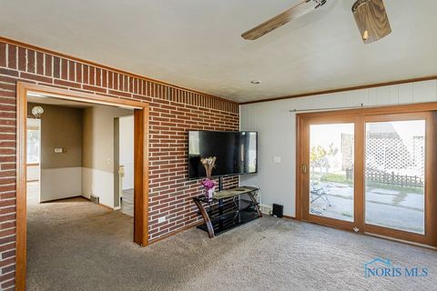 Tiny photo for 6102 Everwood Road, Toledo, OH 43613 (MLS # 6136695)