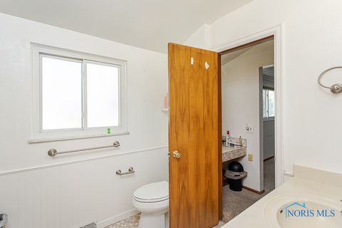Tiny photo for 6102 Everwood Road, Toledo, OH 43613 (MLS # 6136695)