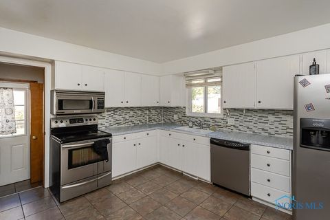 Tiny photo for 6102 Everwood Road, Toledo, OH 43613 (MLS # 6136695)