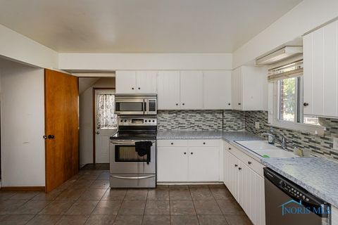 Tiny photo for 6102 Everwood Road, Toledo, OH 43613 (MLS # 6136695)