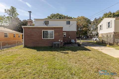 Tiny photo for 6102 Everwood Road, Toledo, OH 43613 (MLS # 6136695)